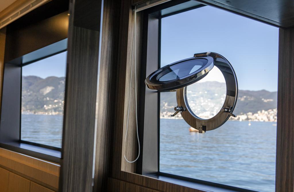 Porthole